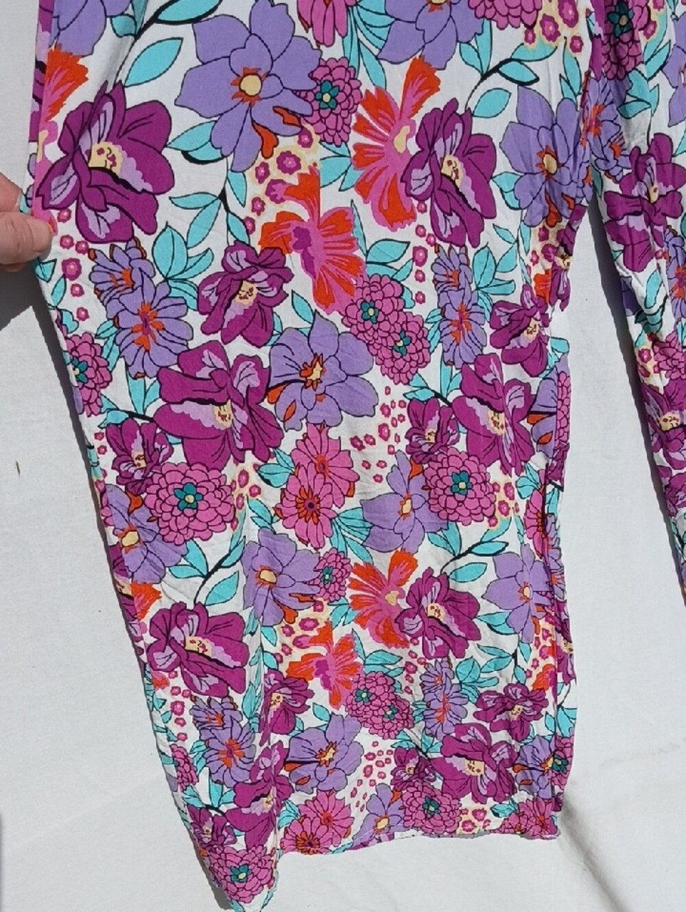Floral Purple Sleeveless Jumpsuit - Picture 3 of 4
